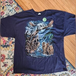 🌸NWT Gildan wolf print graphic tee Size 3XL